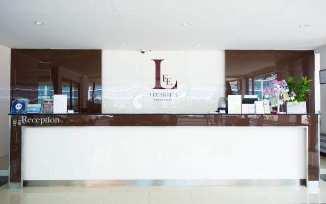 Lee Hotel
