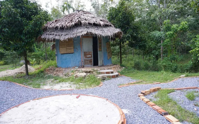 See-Din Studio & FarmStay