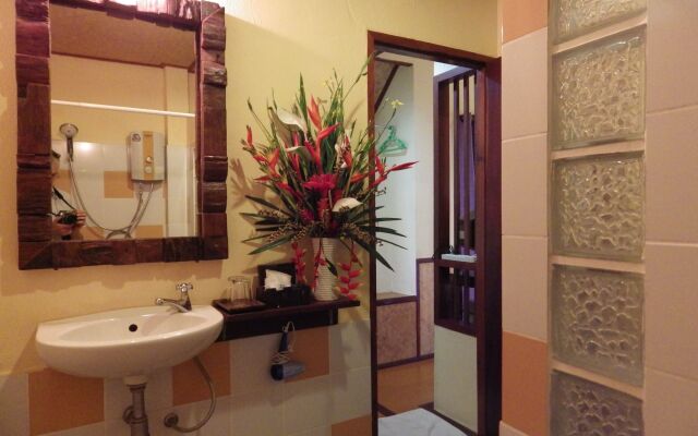PuraVida Pai Resort