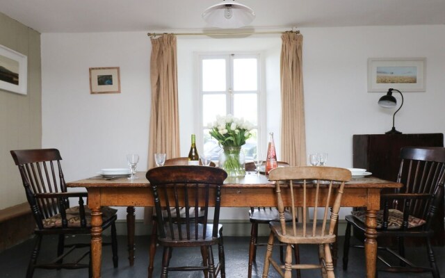 Trevowhan House