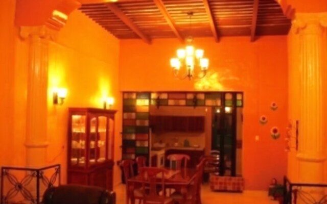 Guest house La Casa del Quetzal