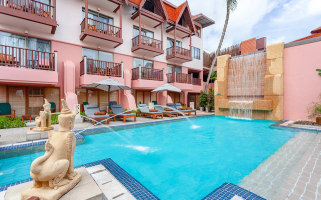Seaview Patong Hotel
