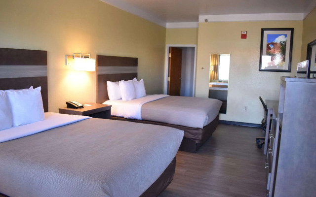 Quality Inn & Suites Gallup I-40 Exit 20