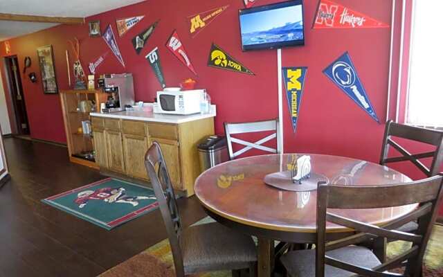 Sports Club Motel