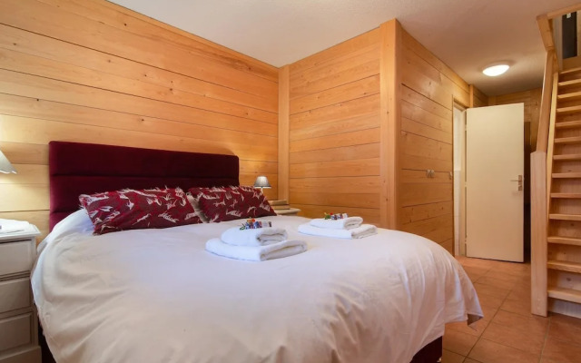 R Sidence Le Ch Teau - D86