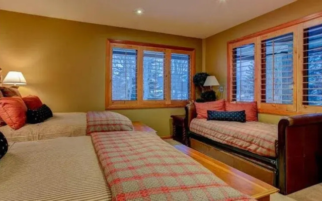 Twin Pines