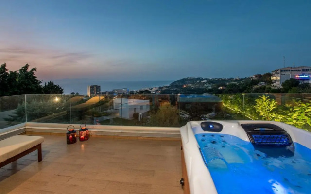 FlyViewFlatsGOLD PrivateHotTub with SeaView