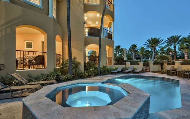 Tuscan Villa by RedAwning