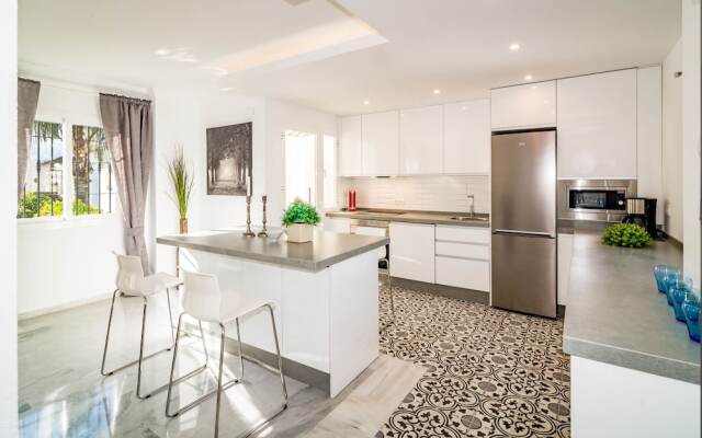LNM- Modern 2 bedroom penthouse P.Banus