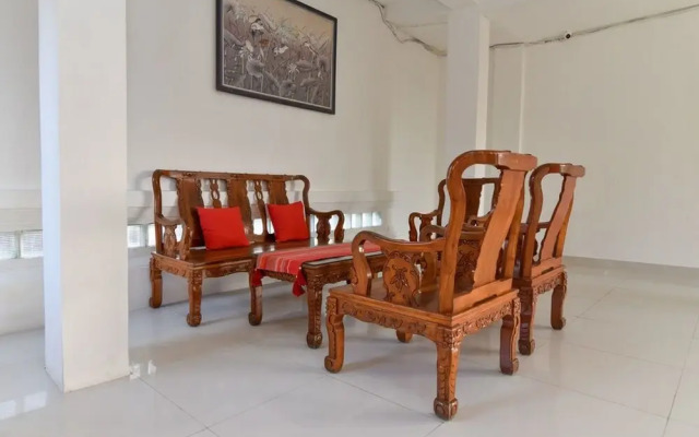 RedDoorz near Tanjung Benoa Beach