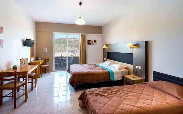 Zoes Hotel