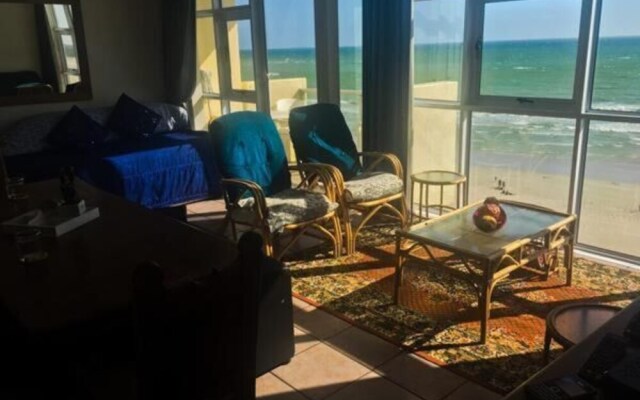 Fig Tree Strand Beach Front Apartments