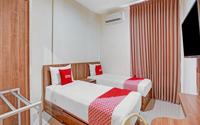 OYO 90794 Kostel Bunda Waru Syariah