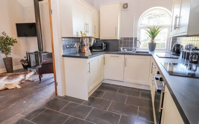 Clwyd Cottage