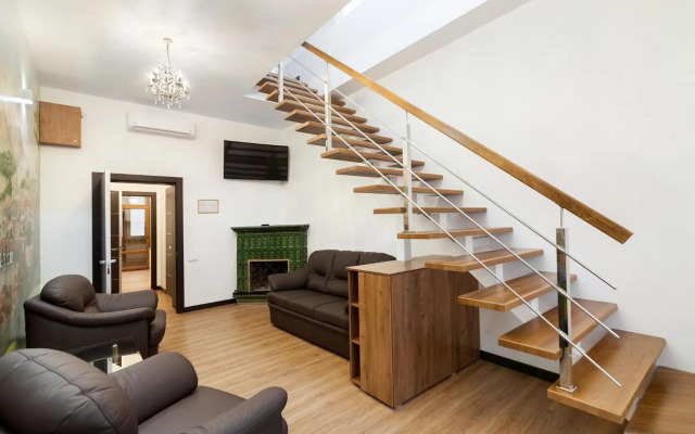 LEOGRAND apartment on Doroshenka 38