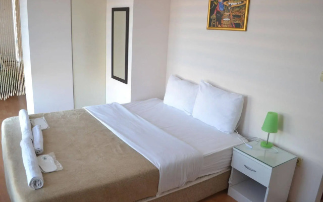 Yildirim Hotel