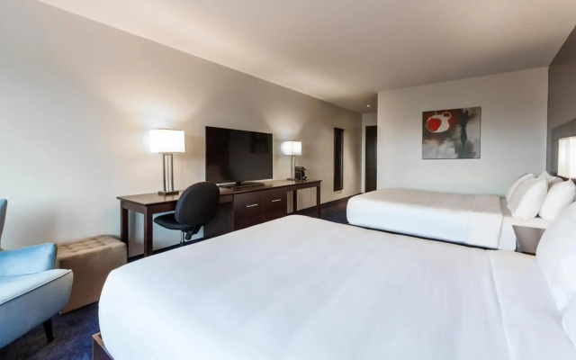 Imperia Hotel and Suites