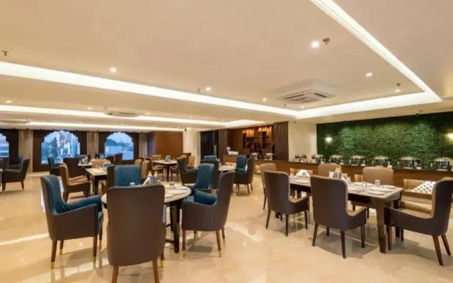 Grand Luxotica By DLS Hotels