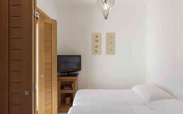 Mitsis Selection Blue Domes Hotel