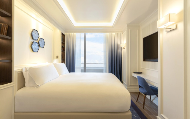 Sofitel Barcelona Skipper