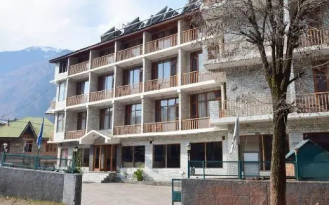Sarthak Resort by OYO Rooms