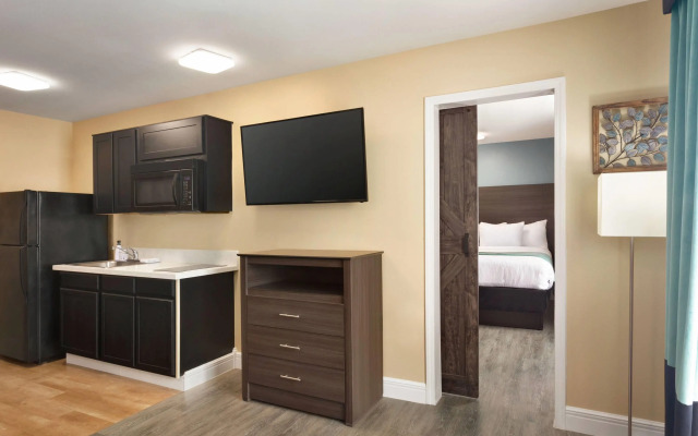 Hawthorn Extended Stay by Wyndham Saint Robert