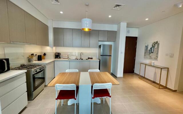 Wonderful 2bedroom with Balcony -Dubai Hills