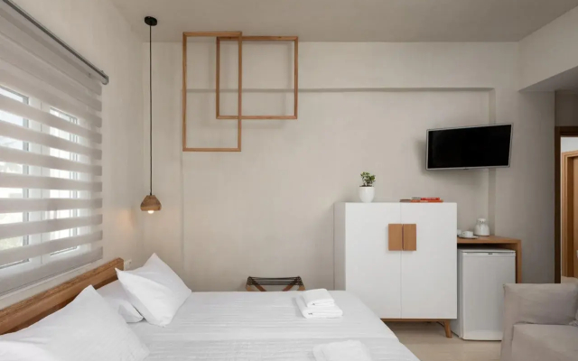 Apollo Apartments