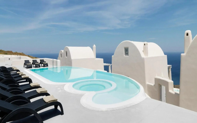 Dome Santorini Resort & Spa