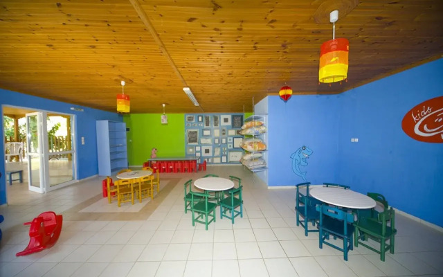 Maravel Apartments