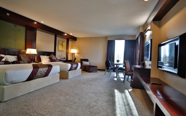 Royale Signature Hotel