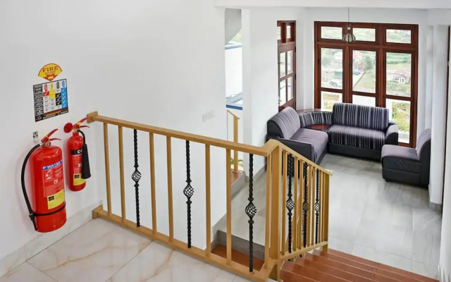 OYO 537 Royal Bungalow