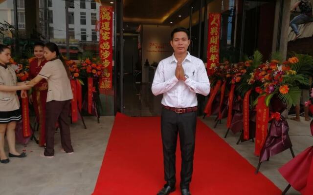Paci Hotel