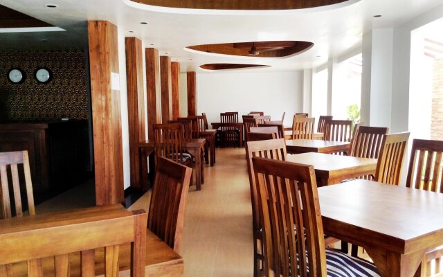 Cocogili Beach House