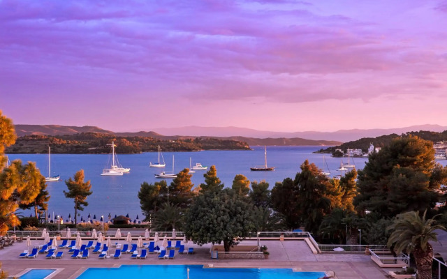 AKS Porto Heli