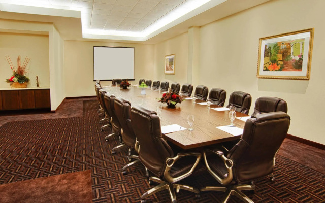 Four Points by Sheraton London