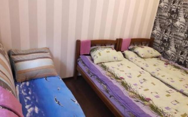 Room in Apartment on Komsomolskaya