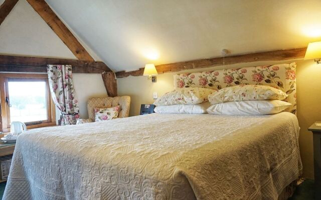 Lowe Farm - Bed & Breakfast Leominster