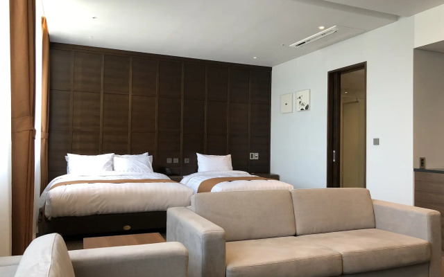 Gangneung City Hotel