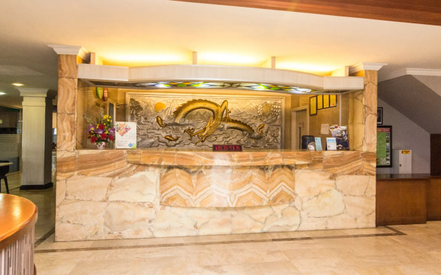 OYO 1896 Kita Hotel
