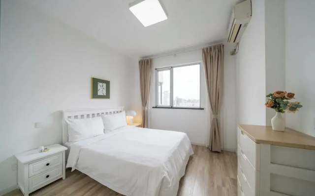 Tyms 4BR 2BA APT TianShan Changning