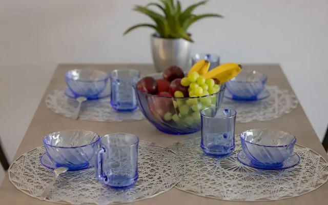 Riverfront Apartment by Renters