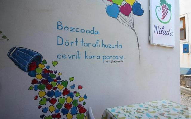 Nilada Bozcaada