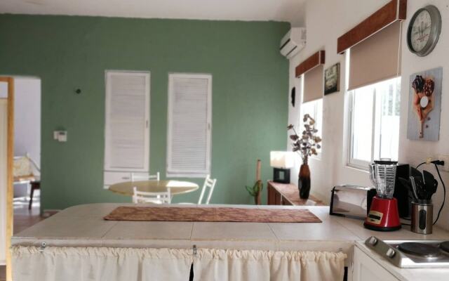 Julie Suite By Perlitas Home