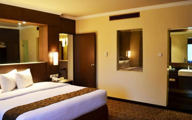 Le Polonia Hotel & Convention Medan