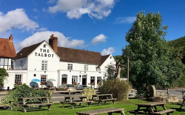 The Talbot at Knightwick