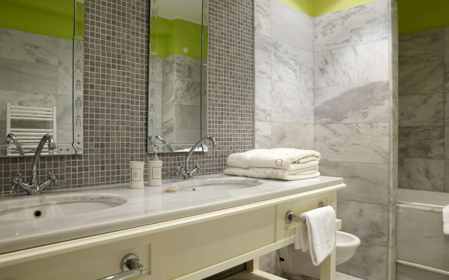 Pleiades Luxurious Villas