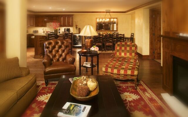 Hyatt Grand Aspen by Frias Properties