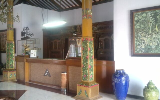 Hotel Graha Wisata