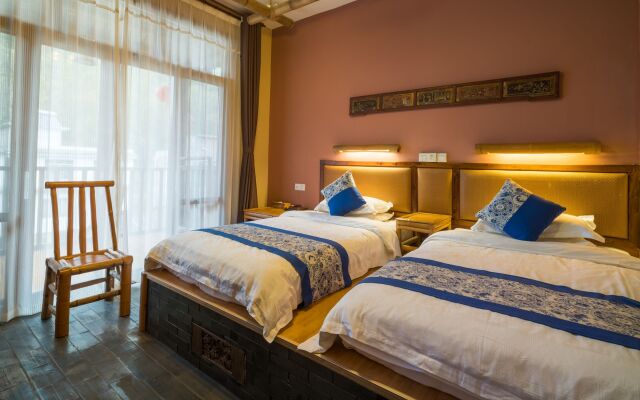 Yangshuo Mountain Nest Boutique Hotel